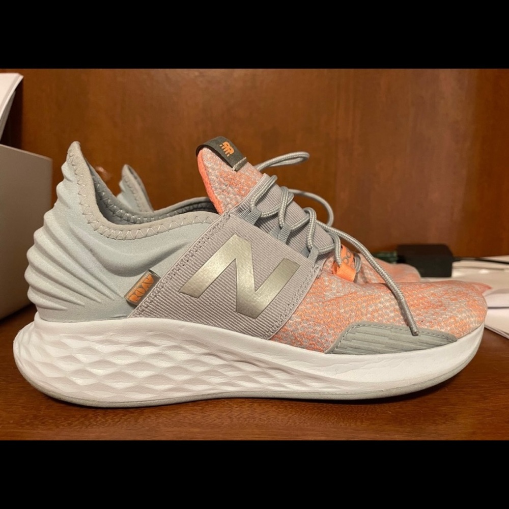 Womens New Balance Roav 10.5 Wide